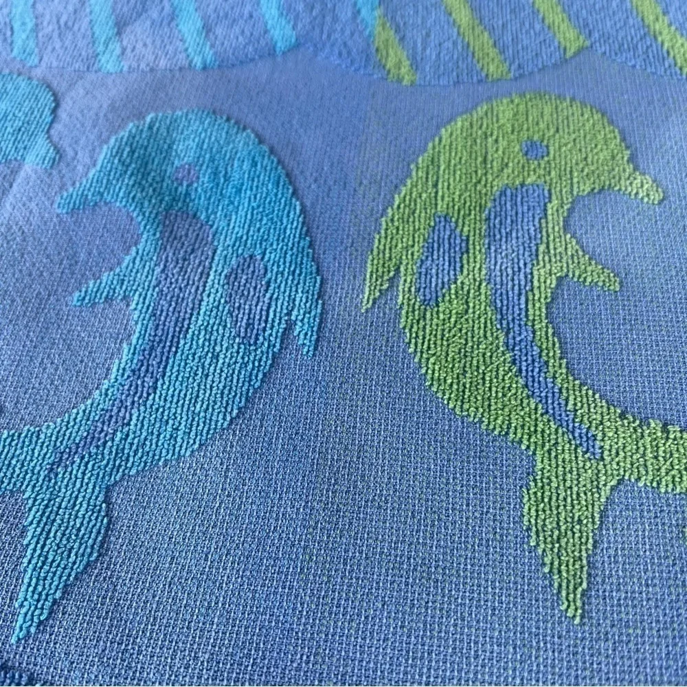 Vintage Mervyn’s Dancing Dolphin Waves Cotton Beach Towel Blue Green 36x64 FLAWS